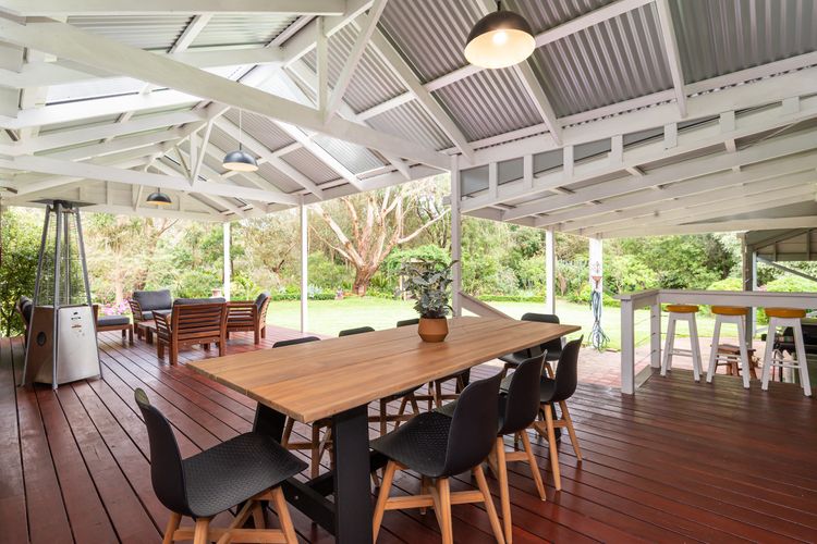 Outdoor entertaining area 