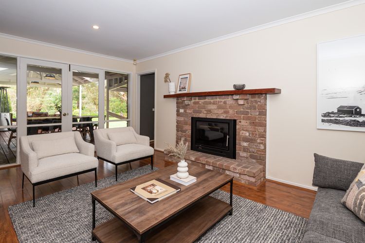 Third living area with open fireplace