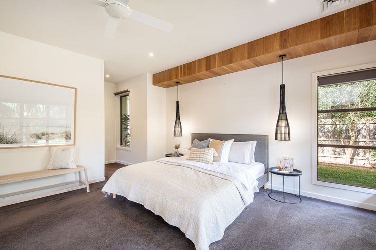 Master suite with King bed, walk in robe and ensuite