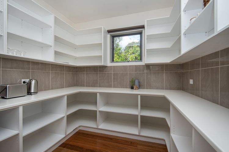 Butler's pantry