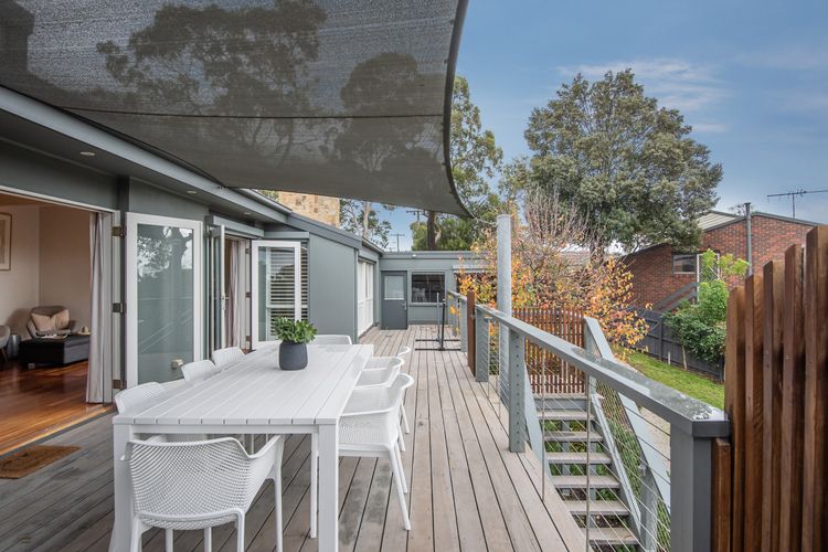Large entertaining deck