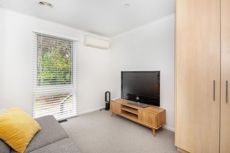 4th bedroom with sofa bed