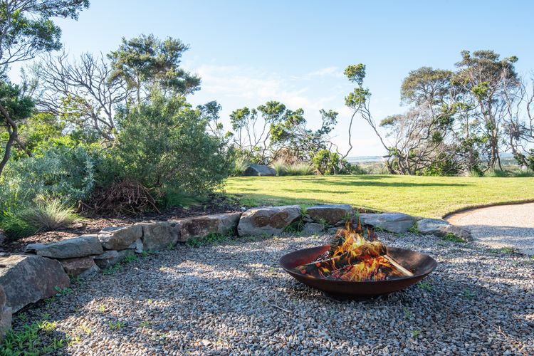 Fire pit