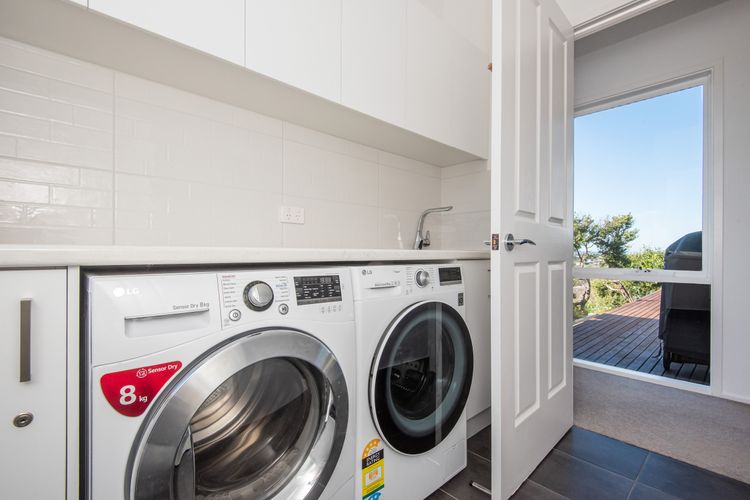 Laundry with washing machine and dryer