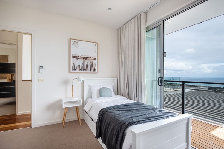 Cook’s Lookout McCrae