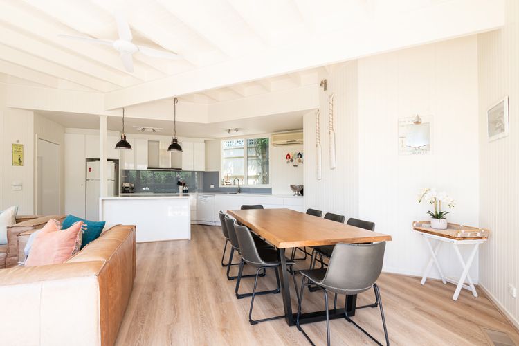 Dining area to enjoy a lovely meal together