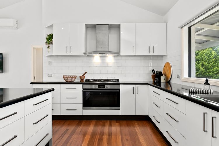 Large oven