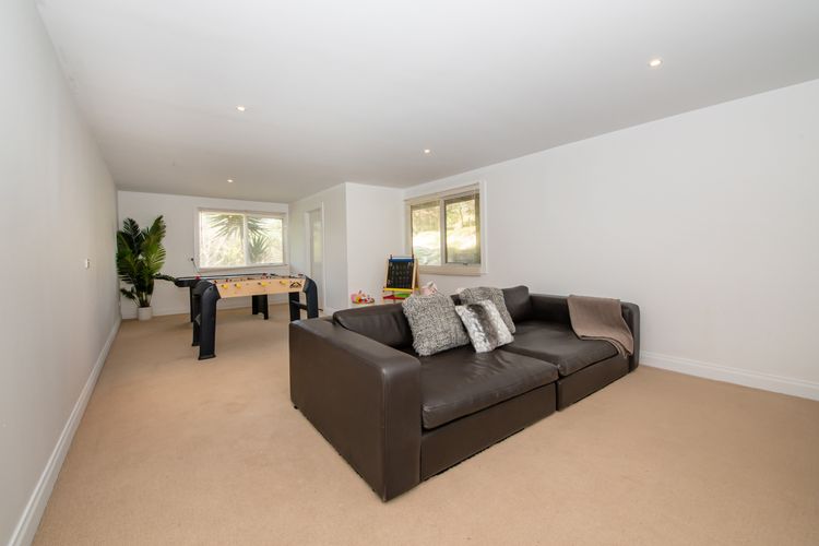 Second living with games room and smart tv 