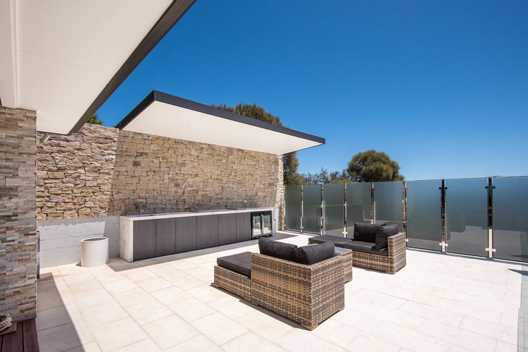 Outside entertaining area