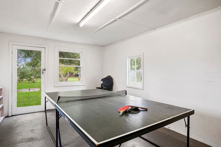 Games room with ping pong table 