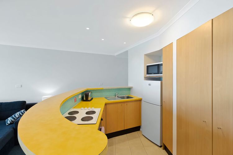 The Entrance Waterfront Apartment 302