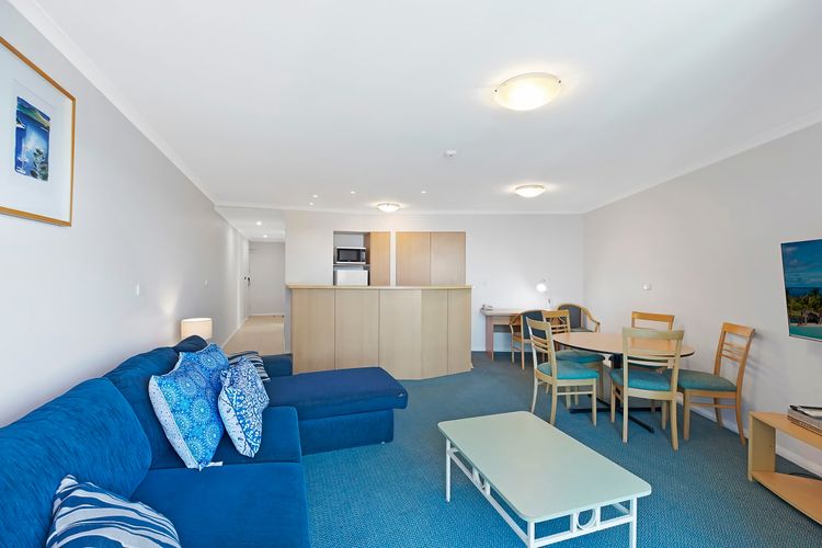 The Entrance Waterfront Apartment 302