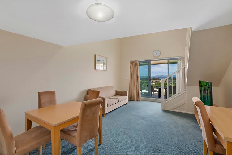 The Entrance Waterfront Apartment 621