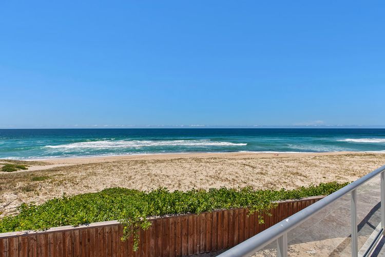 Beach House on Wyuna