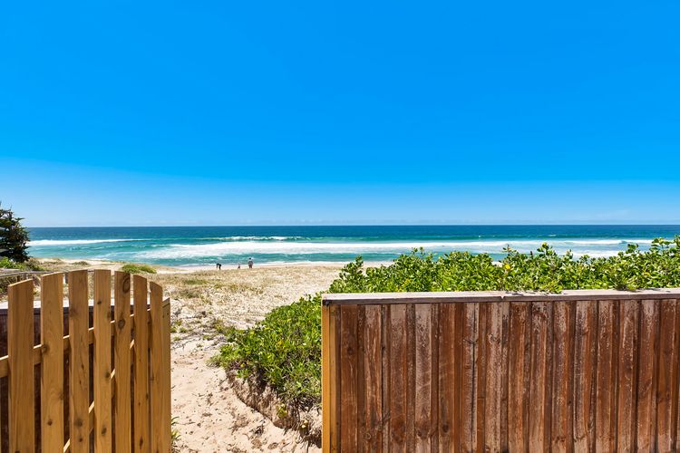 Beach House on Wyuna
