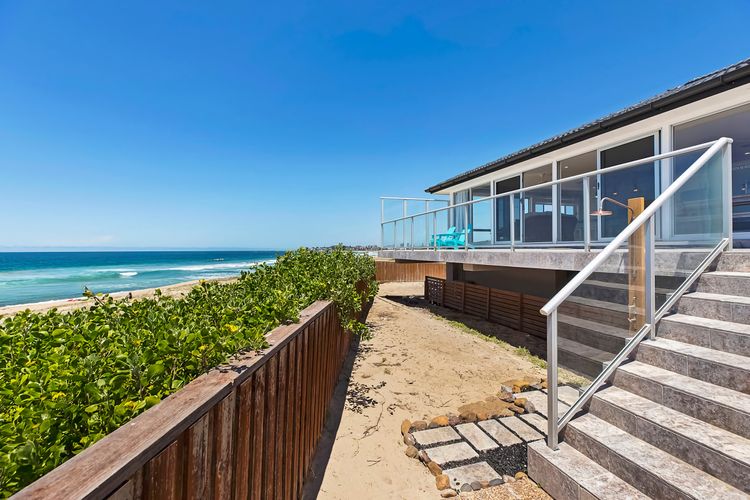 Beach House on Wyuna