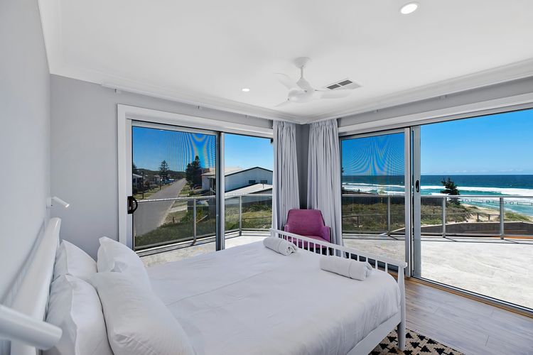 Beach House on Wyuna