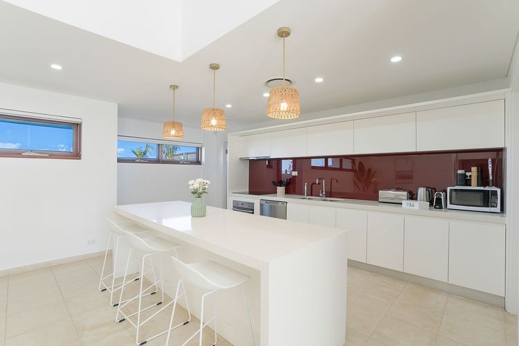 “Dea Del Mare” – 6 bedroom House