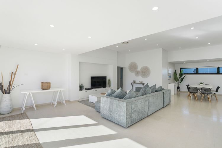 “Dea Del Mare” – 6 bedroom House