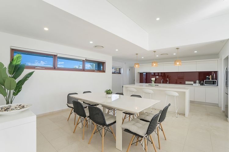 “Dea Del Mare” – 6 bedroom House