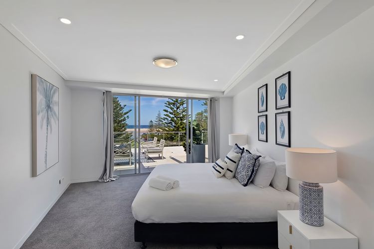 Coast Luxury Apartments 17