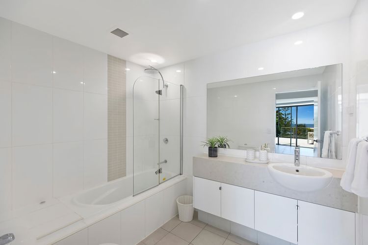 Coast Luxury Apartments 17