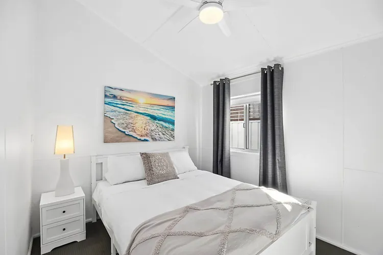 Sunny Shores Beach House Pet Friendly
