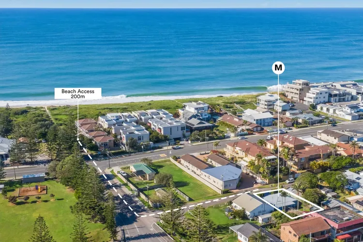 Sunny Shores Beach House Pet Friendly