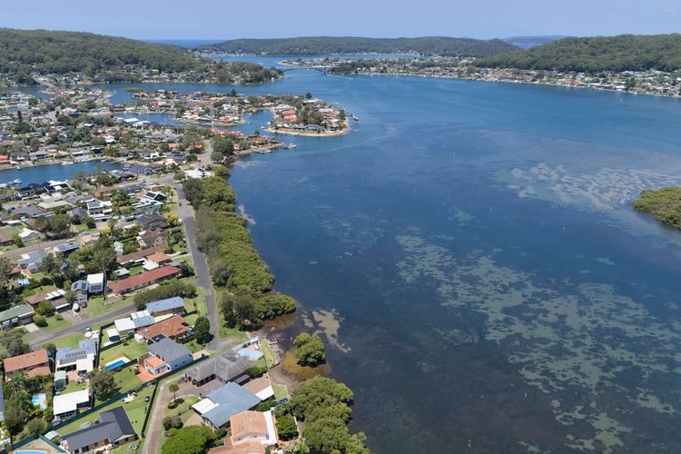 Waterside Escape St Hubert s Island