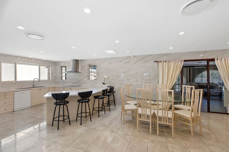 Toukley Waterfront House