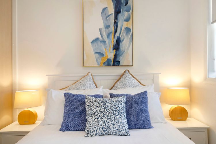 Blue Pacific Apartment 8