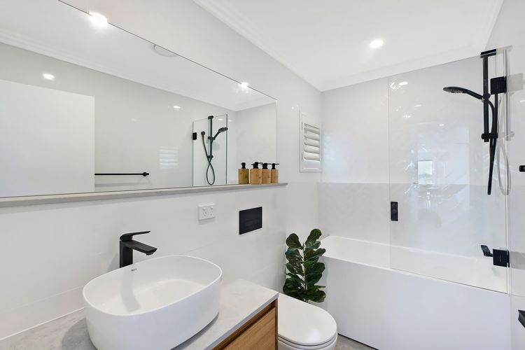 Dolphin Court Penthouse