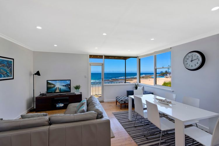 Golden Sands 1 Absolute Beachfront