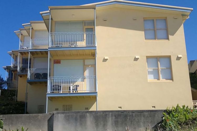 Golden Sands 1 Absolute Beachfront