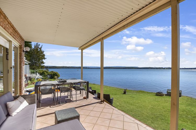 Bluewater at Mannering Park