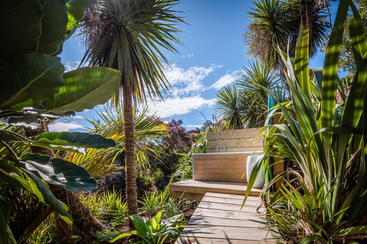 Ocean View with Kiwi Vibe