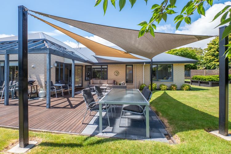 Kick Back on Kendall