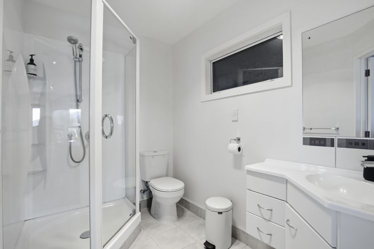 Split Apple Holiday House