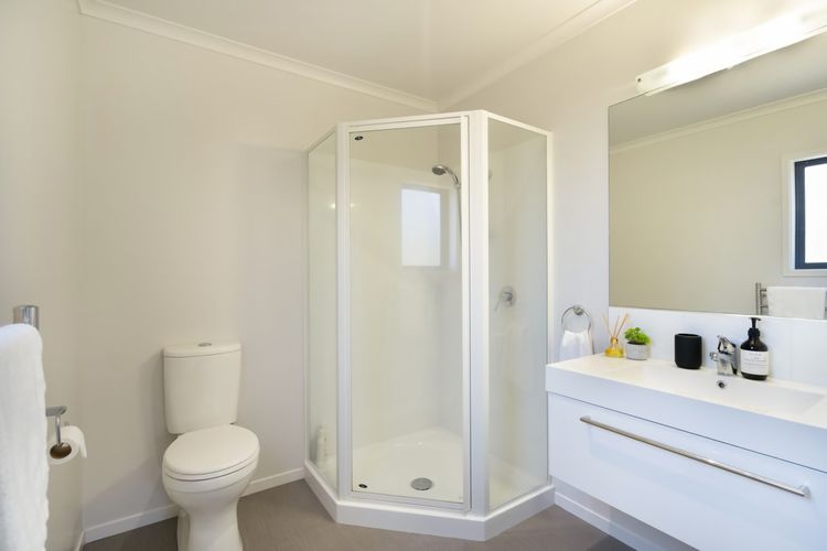 Sunny Private and Comfortable