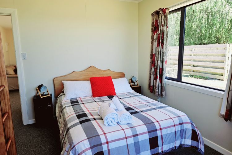 Helme Holiday Top Bach