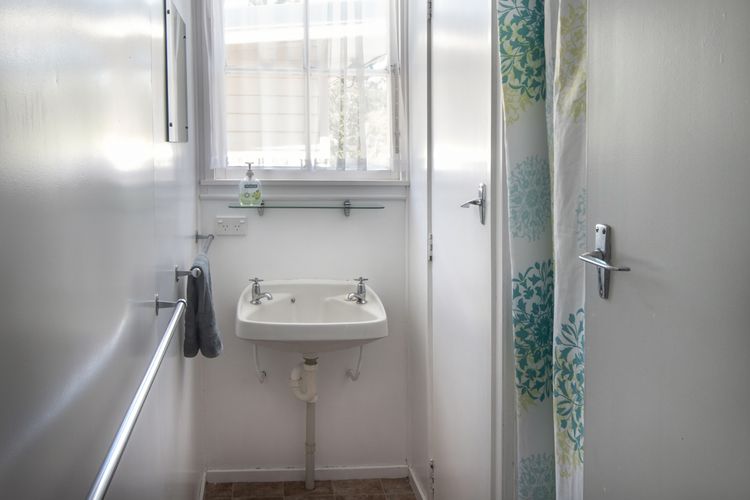 Helme Holiday Top Bach