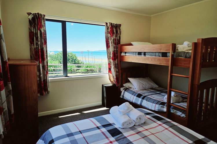 Helme Holiday Top Bach