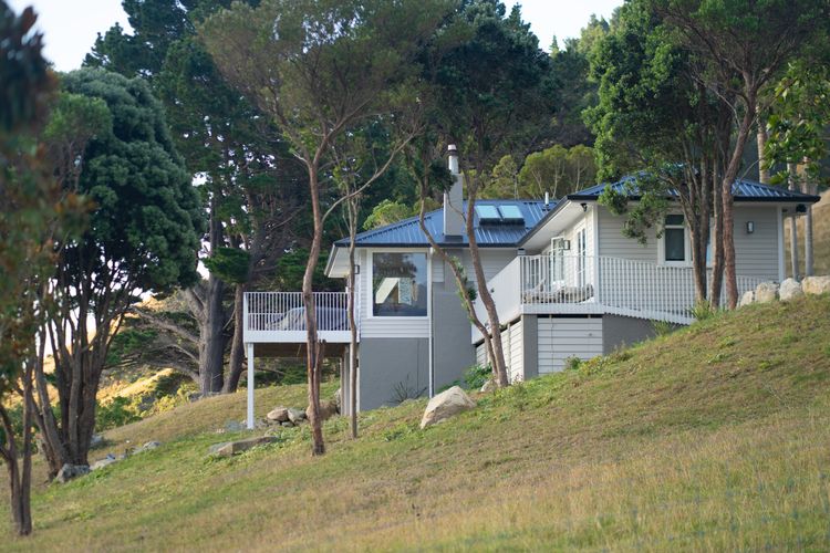Pohutukawa Lodge