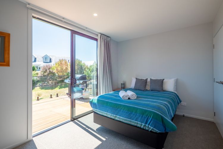 Piwakawaka Haven in Pohara