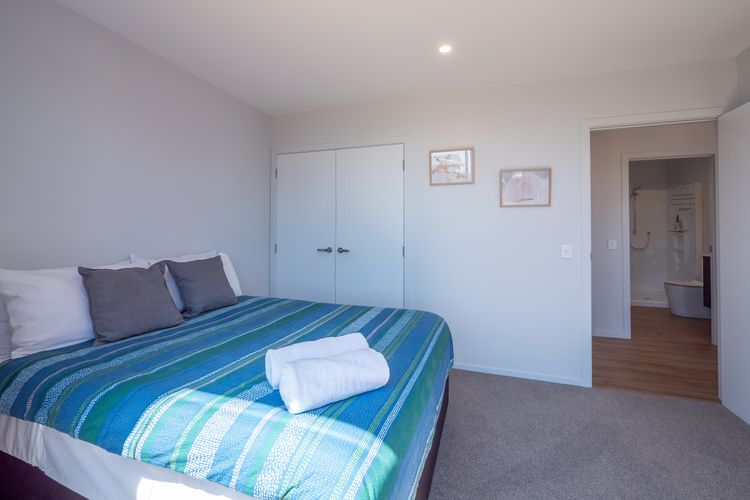 Piwakawaka Haven in Pohara