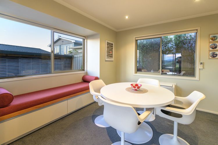 Sea Views and Sunsets in Nelson