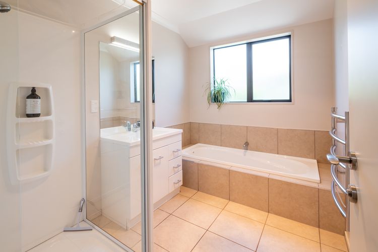 The Right Spot Mapua