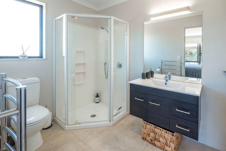 The Right Spot Mapua