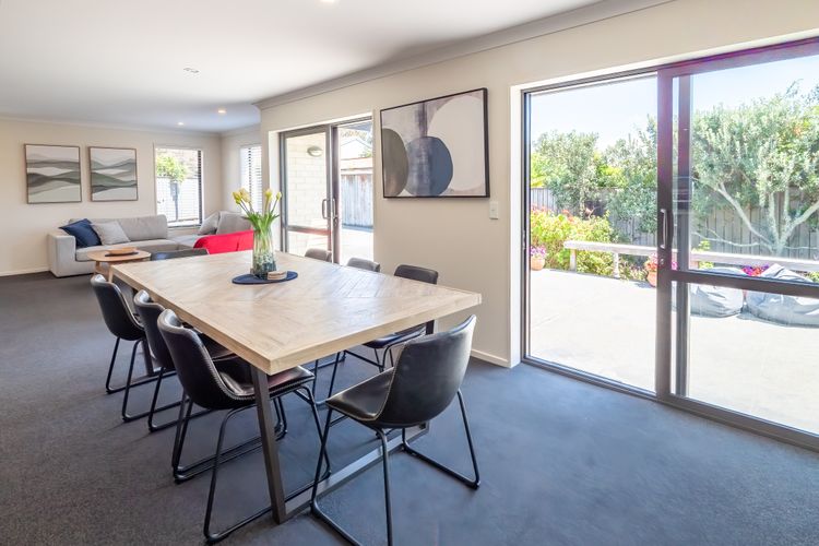 The Right Spot Mapua