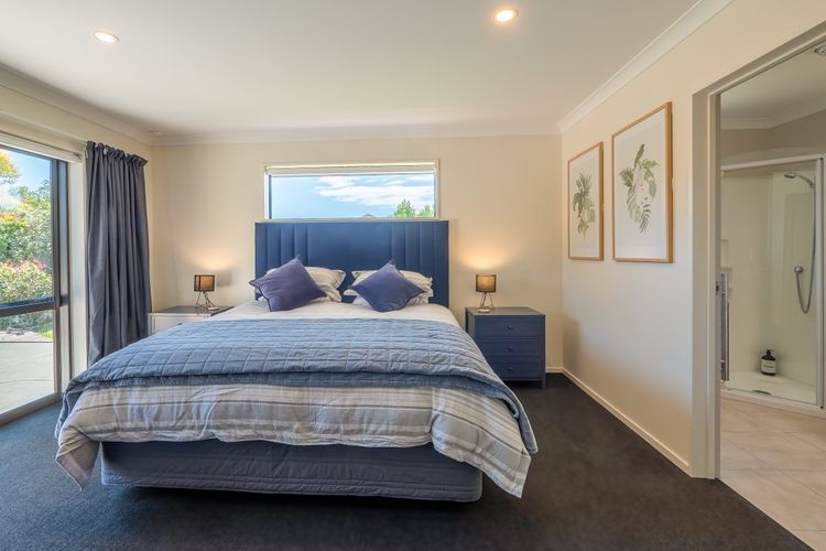 The Right Spot Mapua